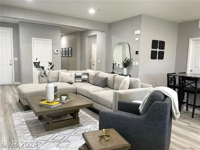 $2,975 | 2828 Aragon Ter Way, Henderson, NV 89044