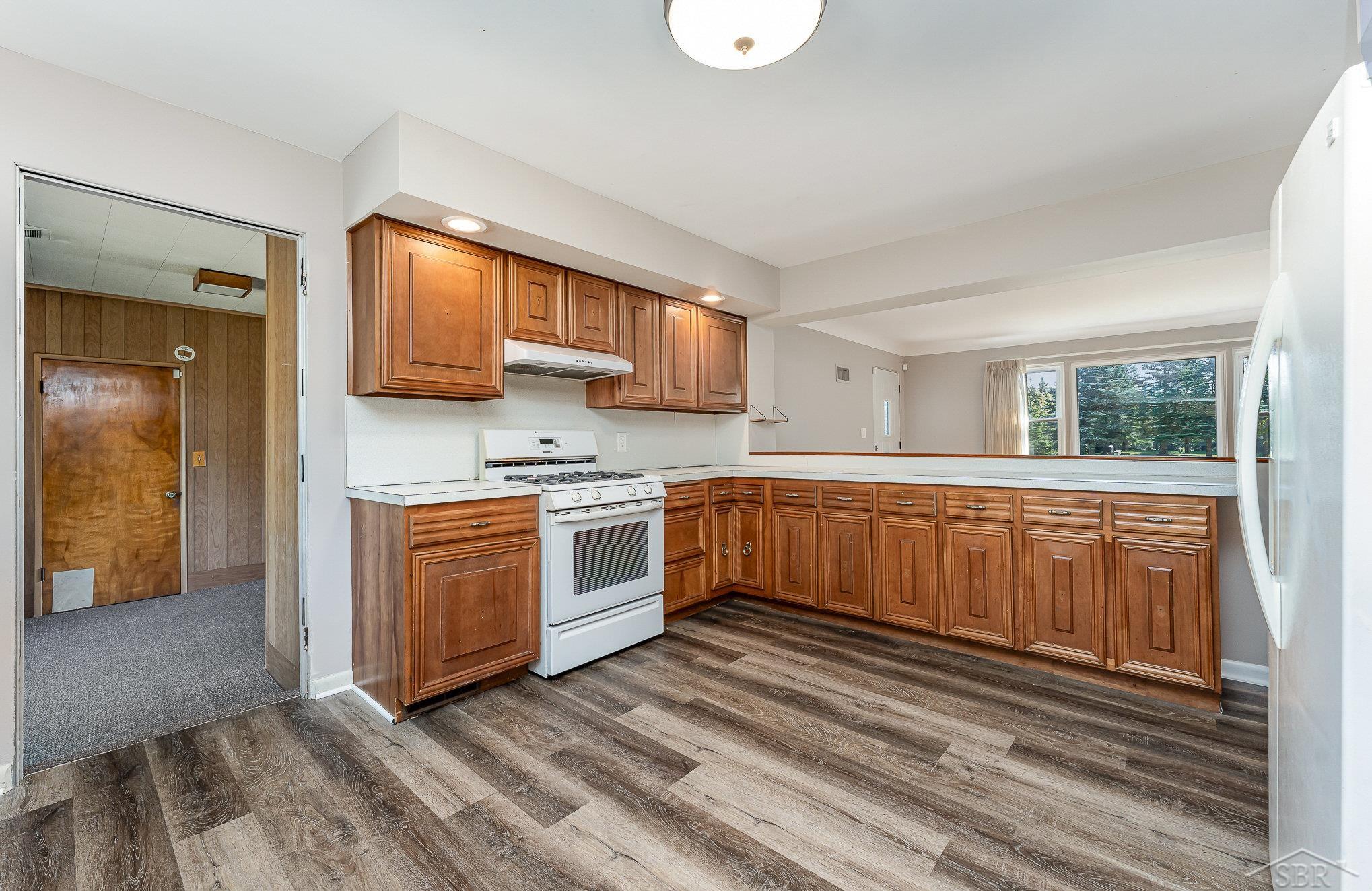 4995 Baker Road Bridgeport, MI 48722 - Photo 8 of 24