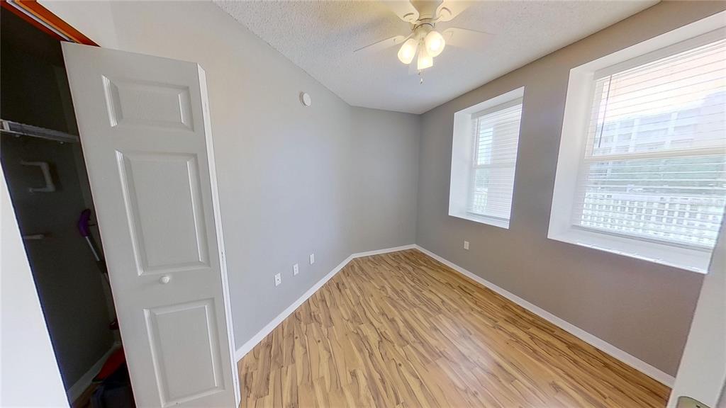 6495 Shoreline Drive, Unit 8104 St. Petersburg, FL 33708 - Photo 53 of 70 a view of empty room with window