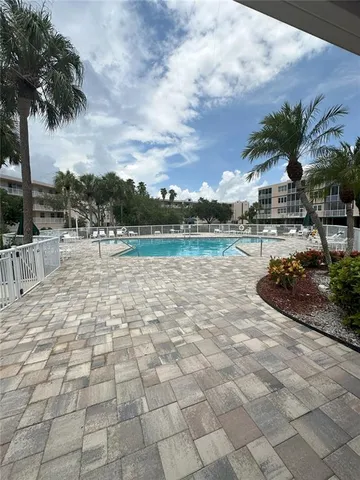 $2,799 | 6495 Shoreline Drive, Unit 8104, St. Petersburg, FL 33708