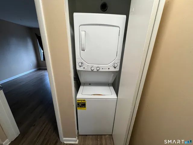 $1,900 | 1423 Quinnipiac Avenue, Unit 812, New Haven, CT 06513