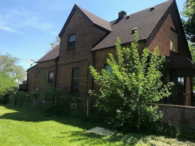 16 West Anchor Street River Rouge, MI 48218 - Photo 3 of 15 left.jpg