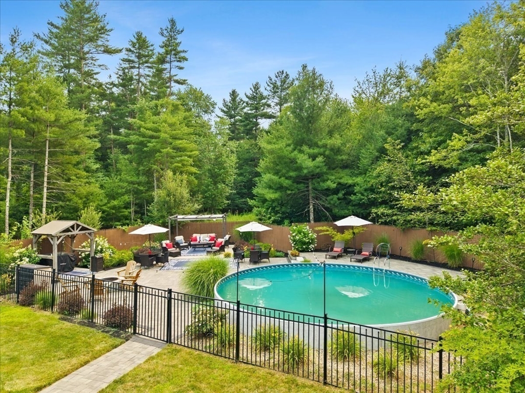 8 Paddock Circle Middleboro, MA 02346 - Photo 12 of 42