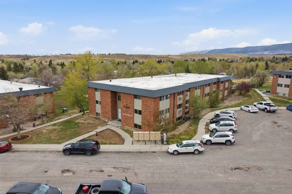$8,645,000 | 2401 Grandview Place, Casper, WY 82604