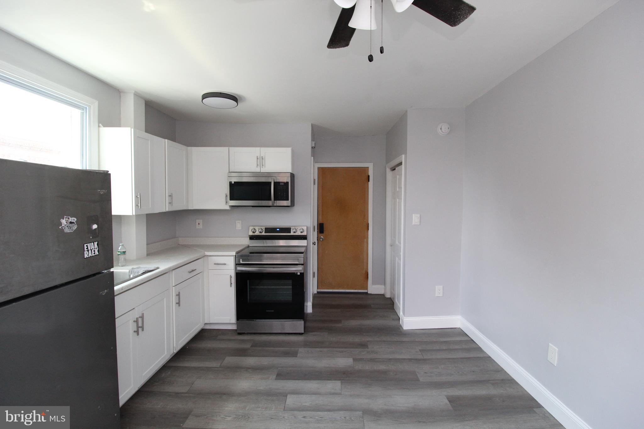 1913 South 20th Street, Unit 4 Philadelphia, PA 19145 - Photo 19 of 19