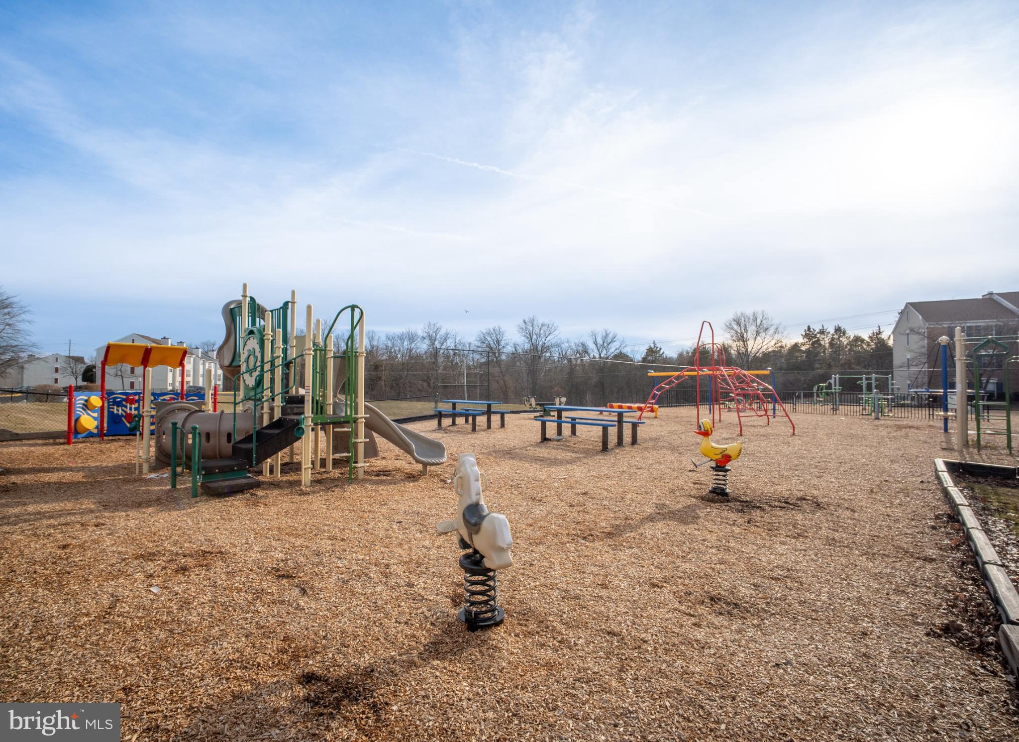 107 Fort Evans Road Southeast, Unit B Leesburg, VA 20176 - Photo 19 of 21 a view of outdoor space with seating
