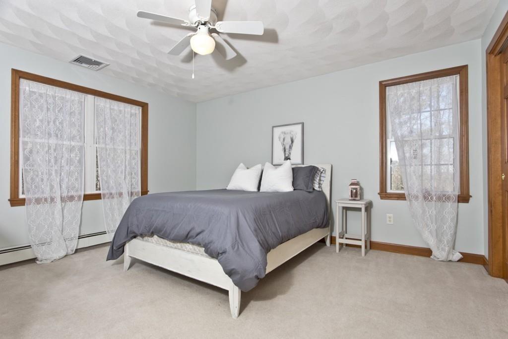 14 Kenneth Road Reading, MA 01867 - Photo 17 of 34 Gallery Image 17