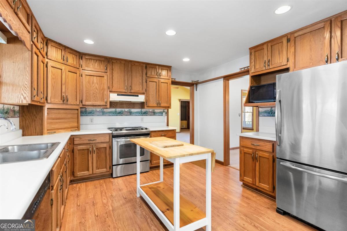 1070 Carpenter Lane Buckhead, GA 30625 - Photo 12 of 43