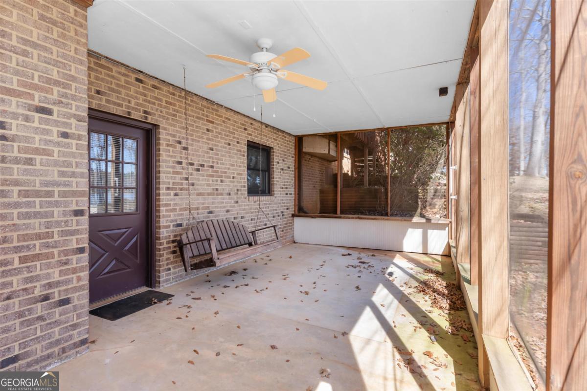 1070 Carpenter Lane Buckhead, GA 30625 - Photo 35 of 43
