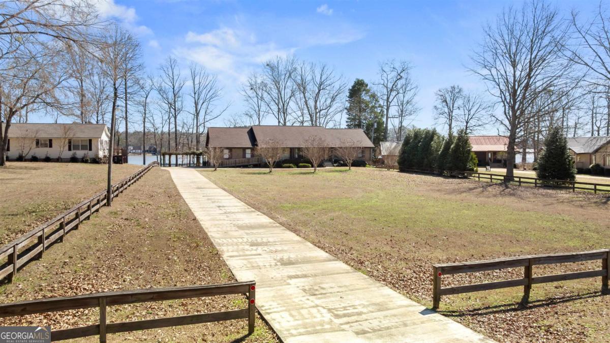 1070 Carpenter Lane Buckhead, GA 30625 - Photo 6 of 43