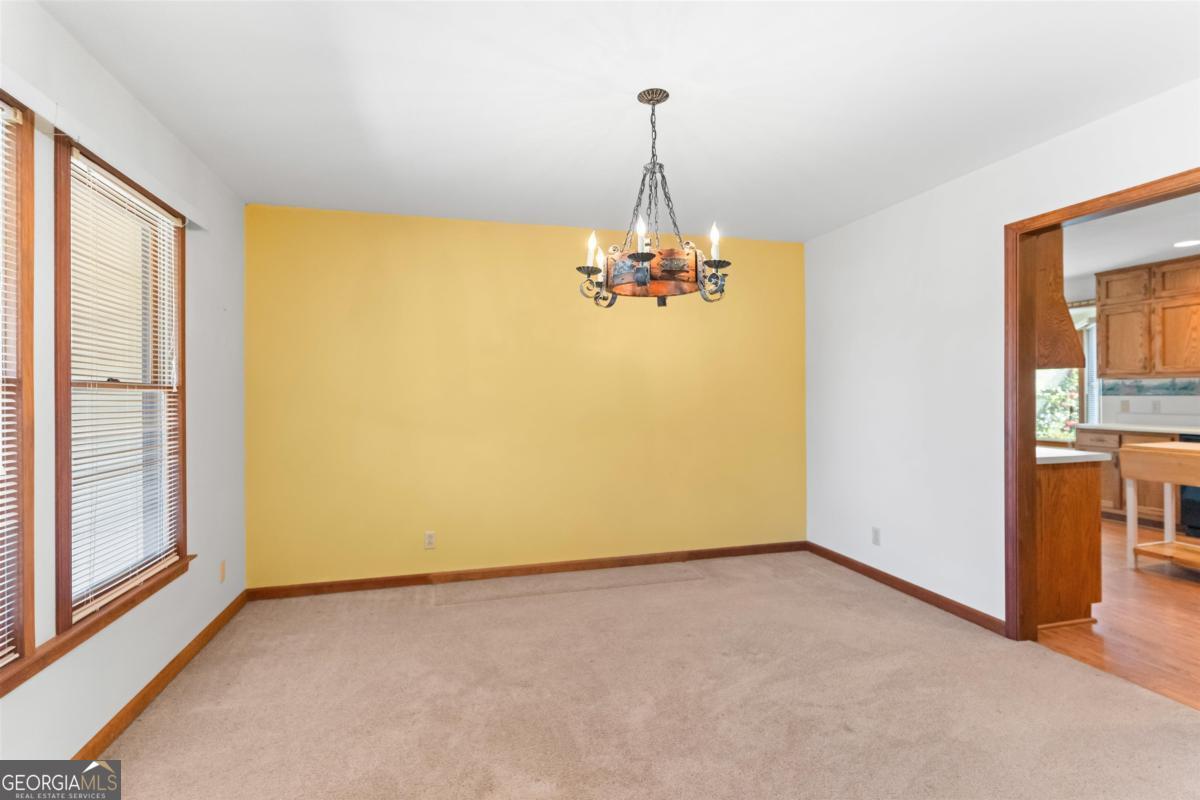 1070 Carpenter Lane Buckhead, GA 30625 - Photo 10 of 43