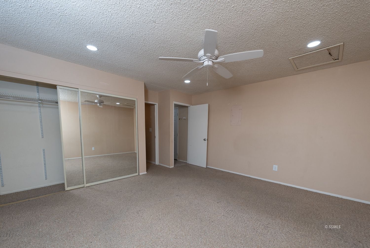 242 South Desert Candles Street Ridgecrest, CA 93555 - Photo 25 of 36 Gallery Image 25