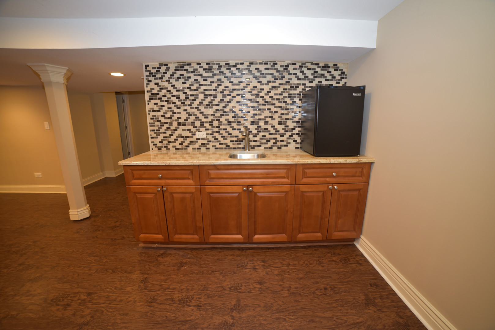 813 South Wolf Road Des Plaines, IL 60016 - Photo 34 of 44 Gallery Image 34
