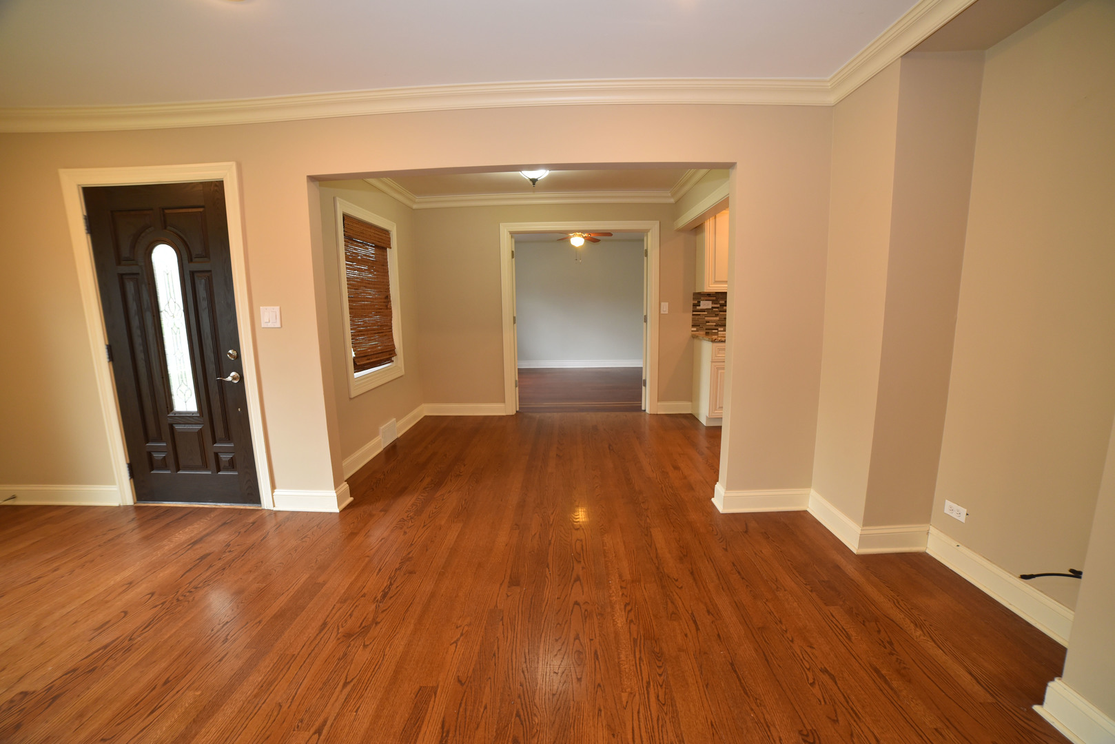813 South Wolf Road Des Plaines, IL 60016 - Photo 8 of 44 Gallery Image 8