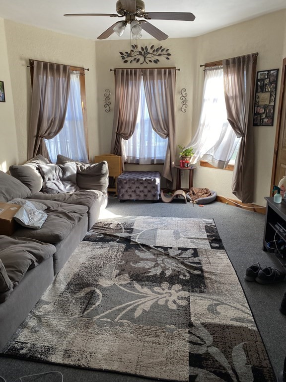 42 Alpine Avenue Fairhaven, MA 02719 - Photo 4 of 26