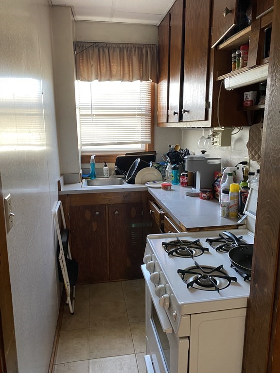 42 Alpine Avenue Fairhaven, MA 02719 - Photo 9 of 26