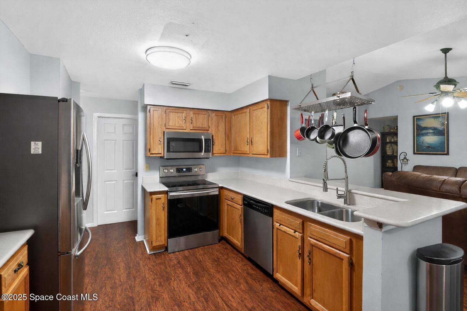 925 Pine Baugh Street Rockledge, FL 32955 - Photo 4 of 13 beyc6945dd5ad6e80