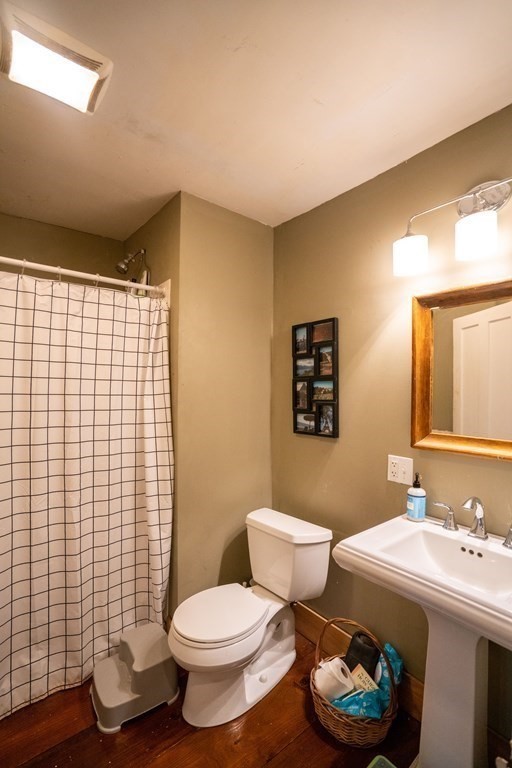 237 Meadow Street Amherst, MA 01002 - Photo 26 of 36 Gallery Image 26