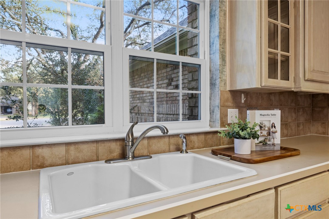 707 Livingston Court Temple, TX 76502 - Photo 11 of 36 a view of a sink and a window