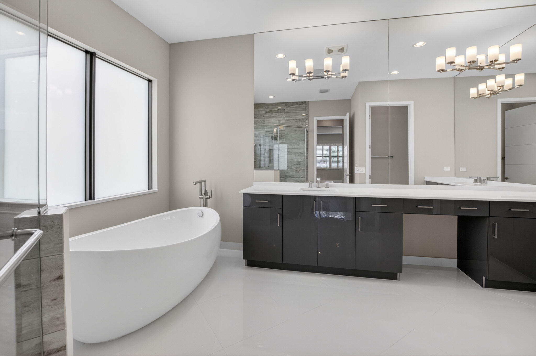 17089 Rainbow Fls Trail Boca Raton, FL 33496 - Photo 39 of 141 Primary Bath