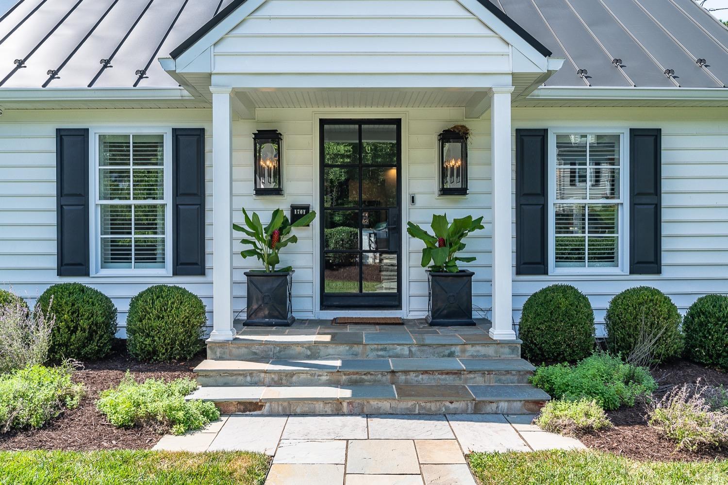 1701 Morrison Drive Lynchburg, VA 24503 - Photo 4 of 51