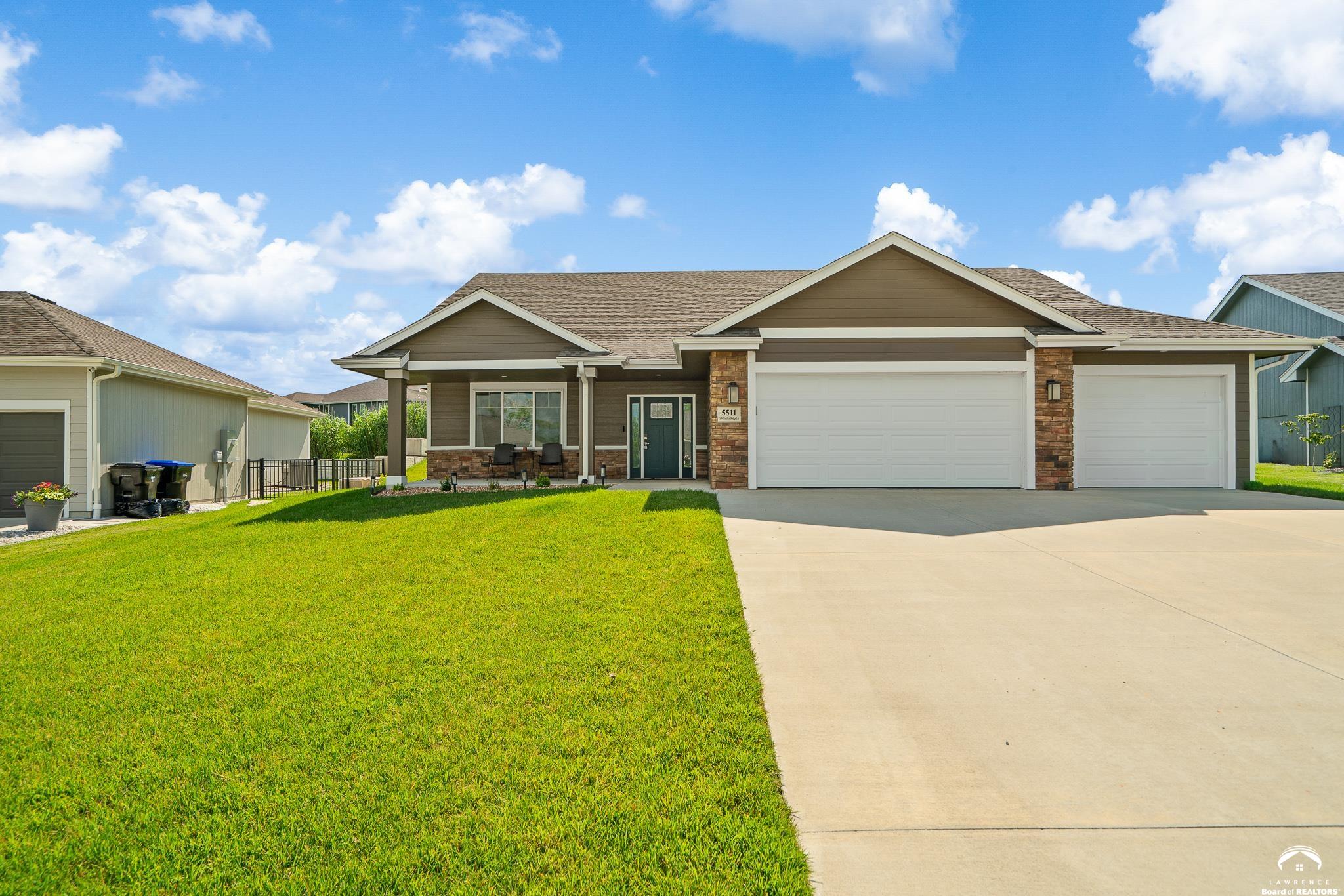 5511 Southwest Timber Ridge Lane Topeka, KS 66610 - Photo 4 of 50