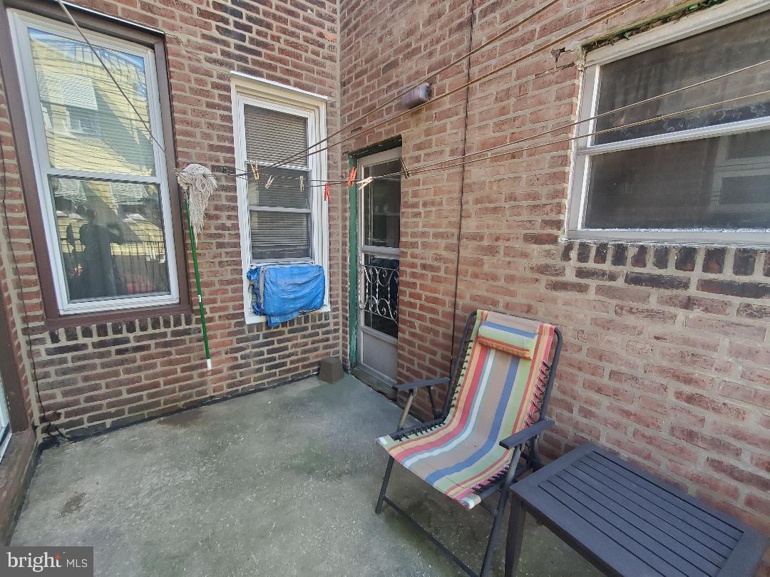 207 Avon Road Upper Darby, PA 19082 - Photo 12 of 29