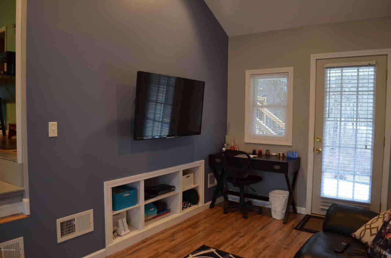 123 Fort Edward Road Moreau, NY 12828 - Photo 9 of 28 Photo 9