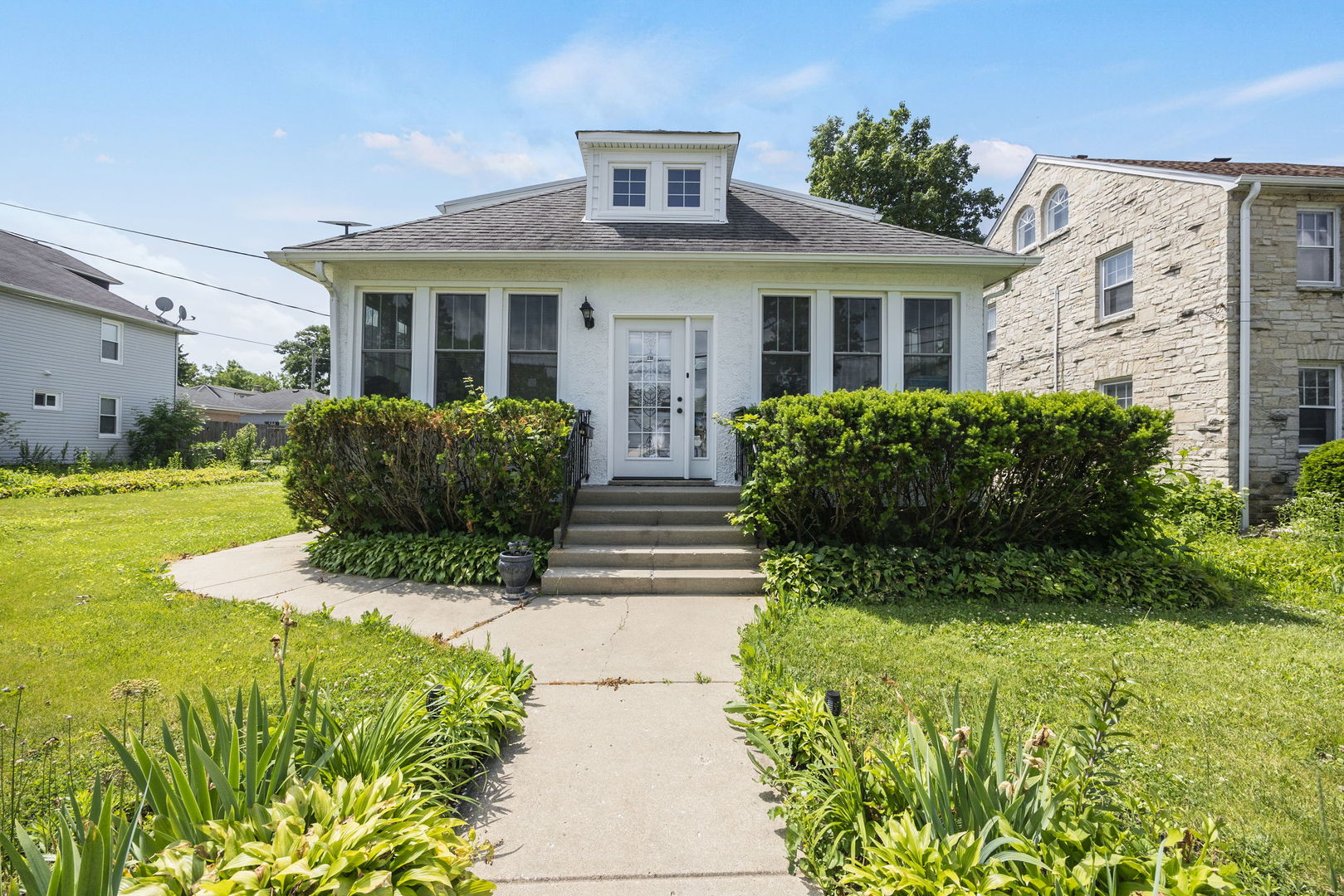 239 Burchell Avenue Highwood, IL 60040 - Photo 4 of 21