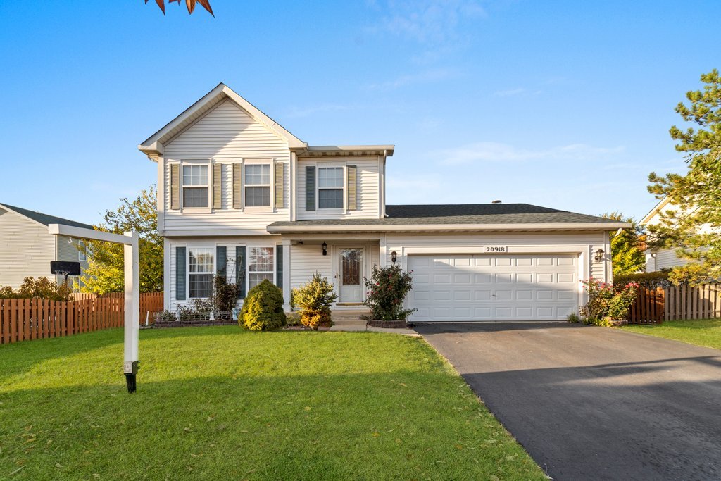 20918 Boulder Drive, Plainfield, IL 60544 Compass