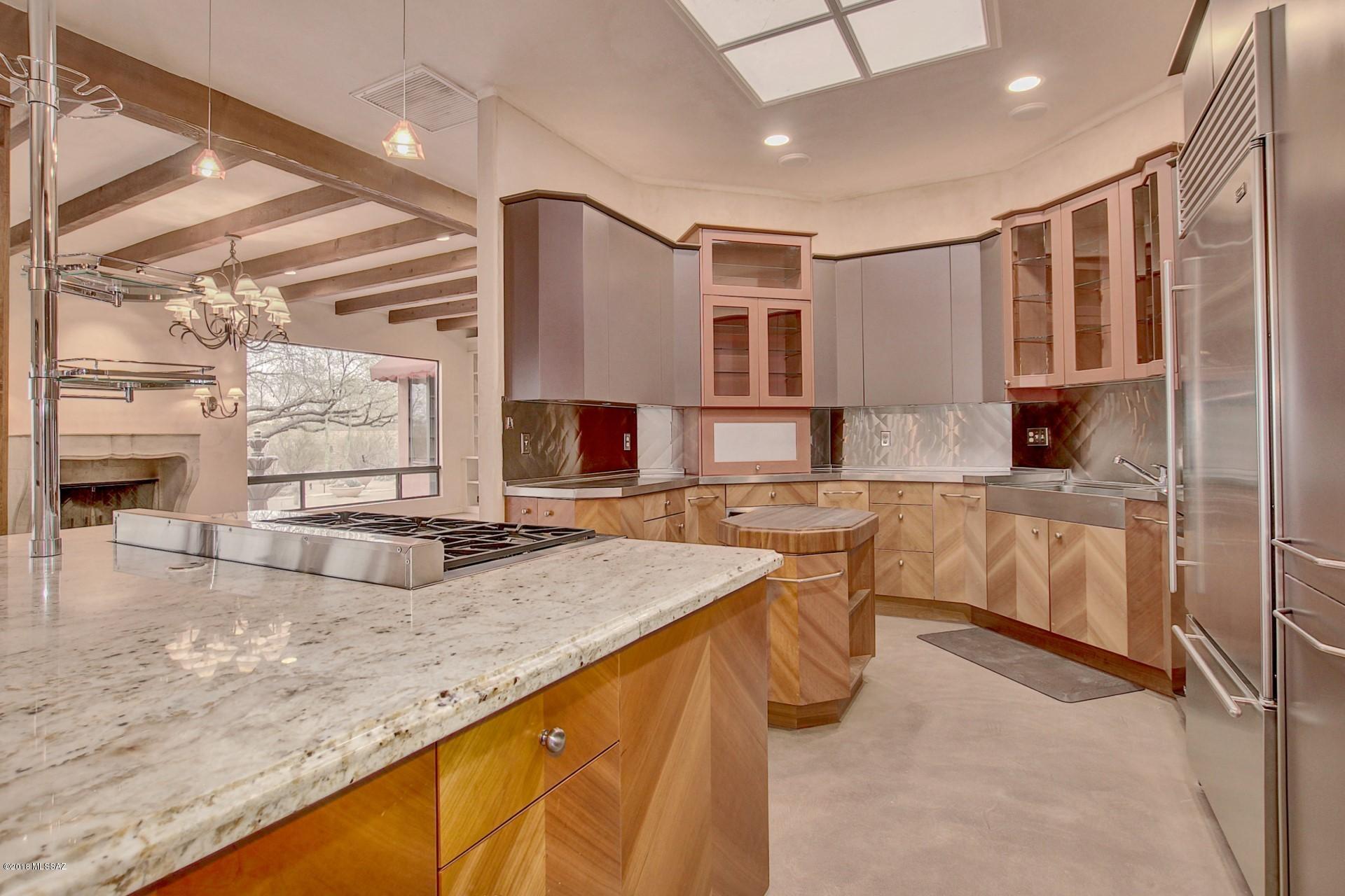 5711 East Fort Lowell Road Tucson, AZ 85712 - Photo 11 of 47 Gallery Image 11