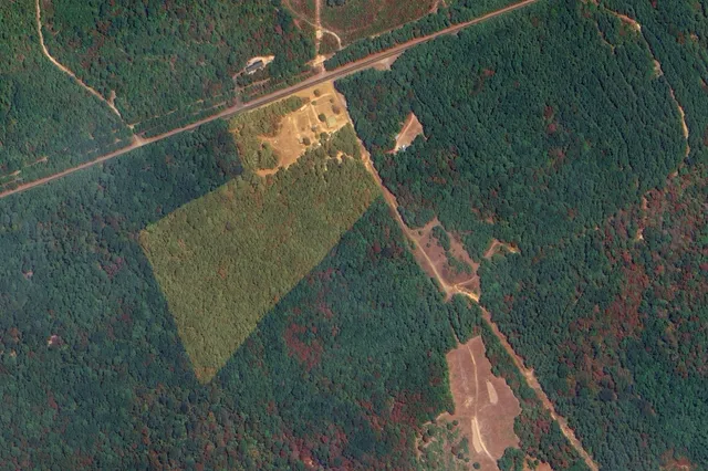 $338,000 | 1230 255 E, Wiergate, TX 75977