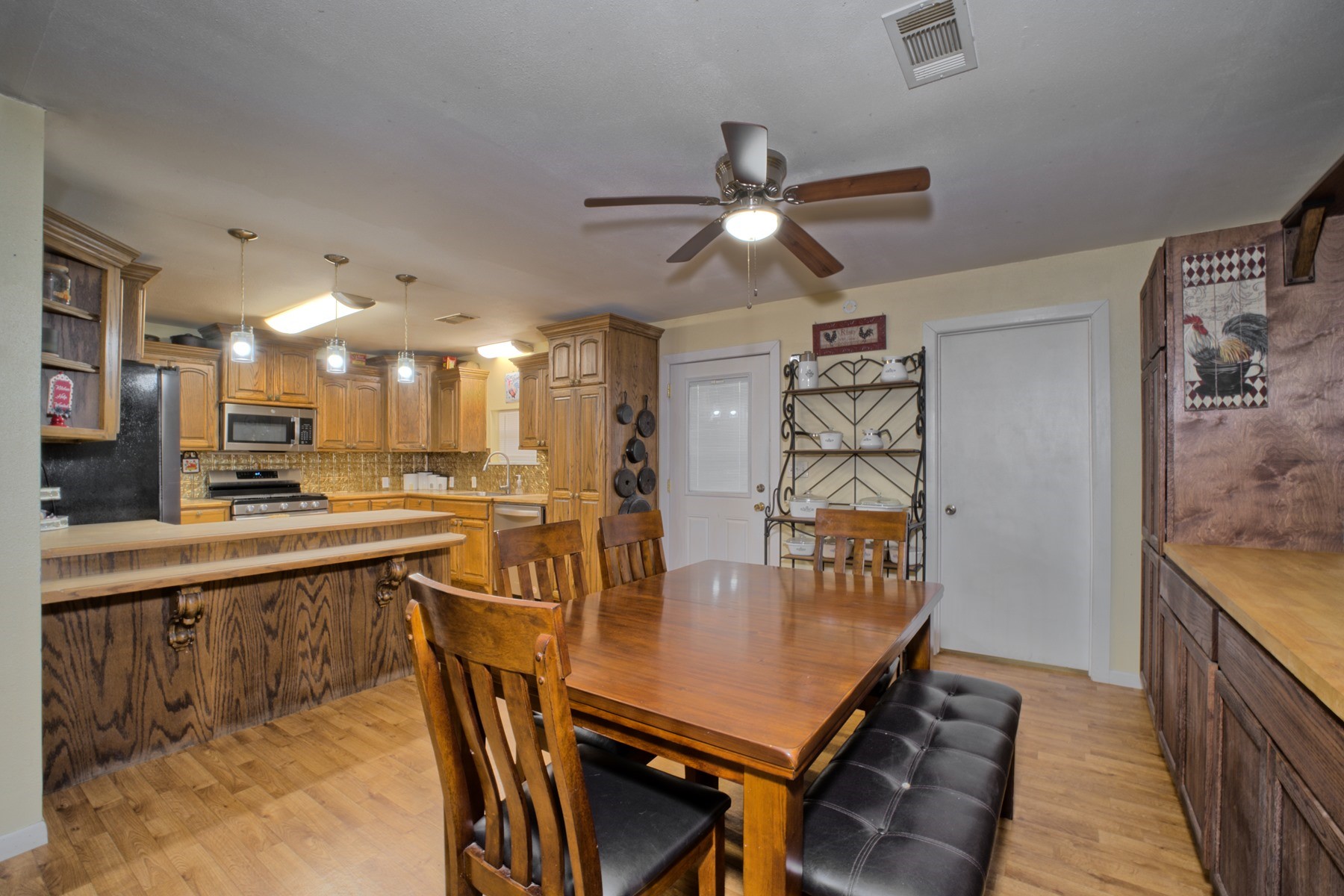 1230 255 E Wiergate, TX 75977 - Photo 16 of 21