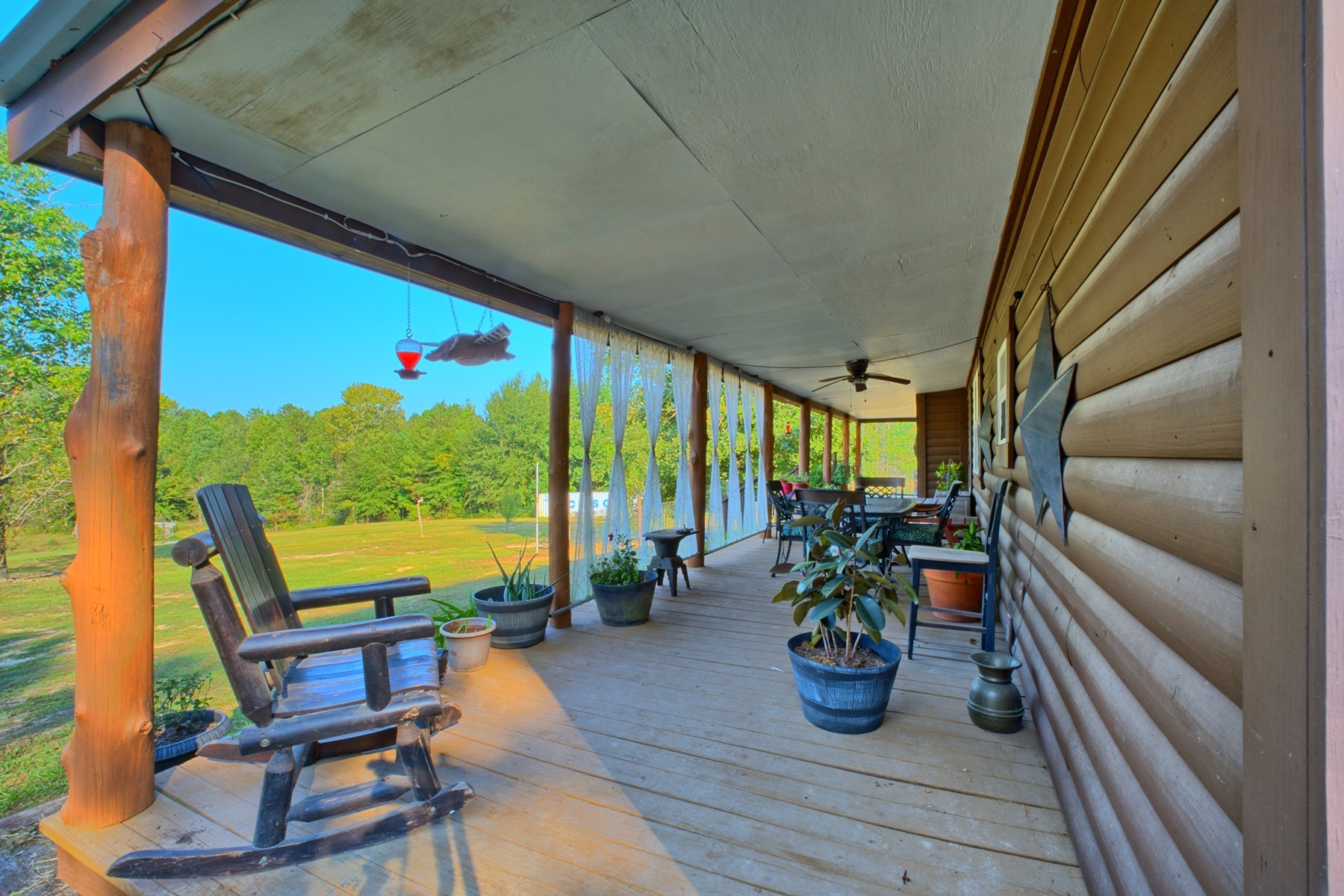 1230 255 E Wiergate, TX 75977 - Photo 4 of 21