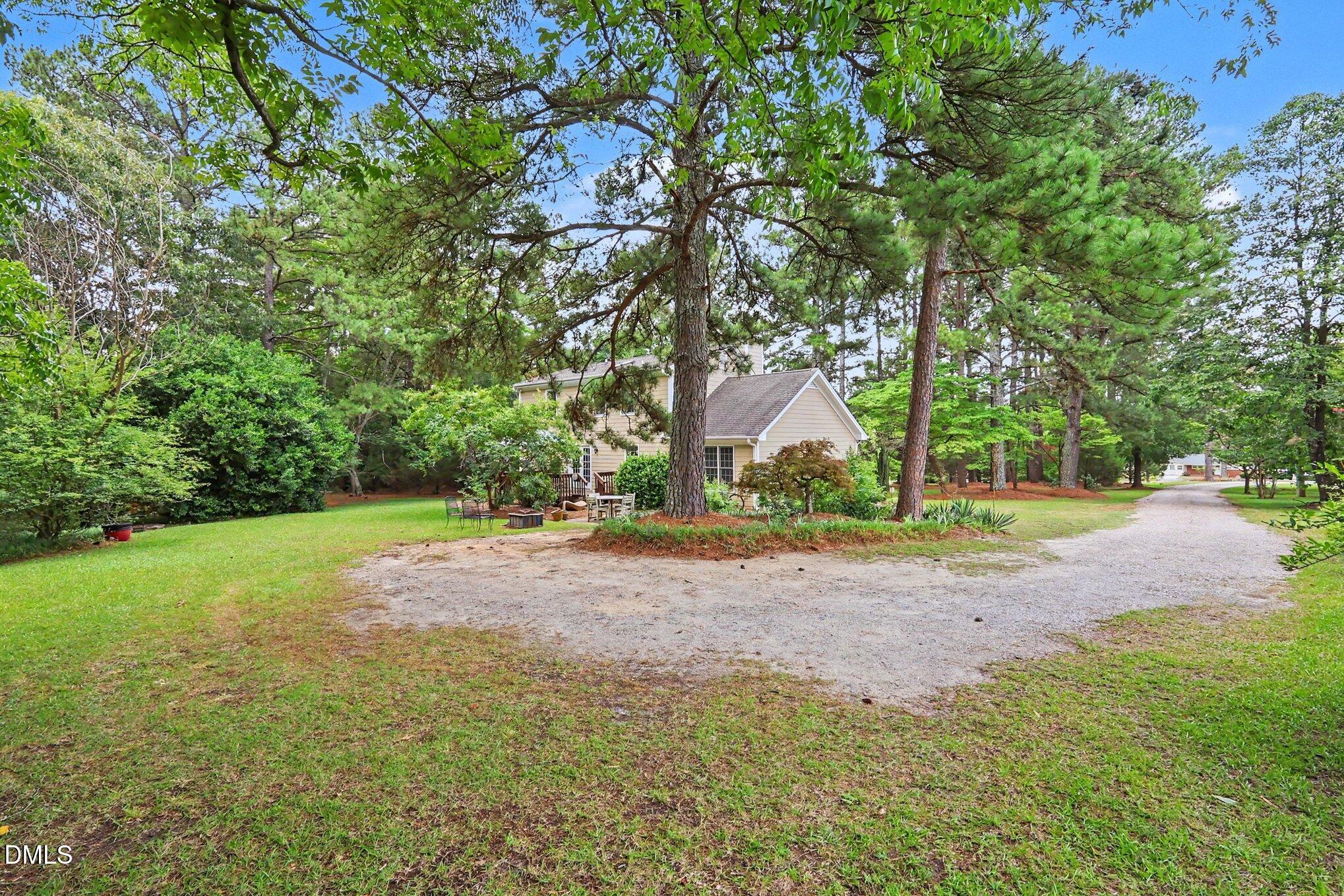 7621 Old Baucom Road Raleigh, NC 27610 - Photo 29 of 35 025_file_4981