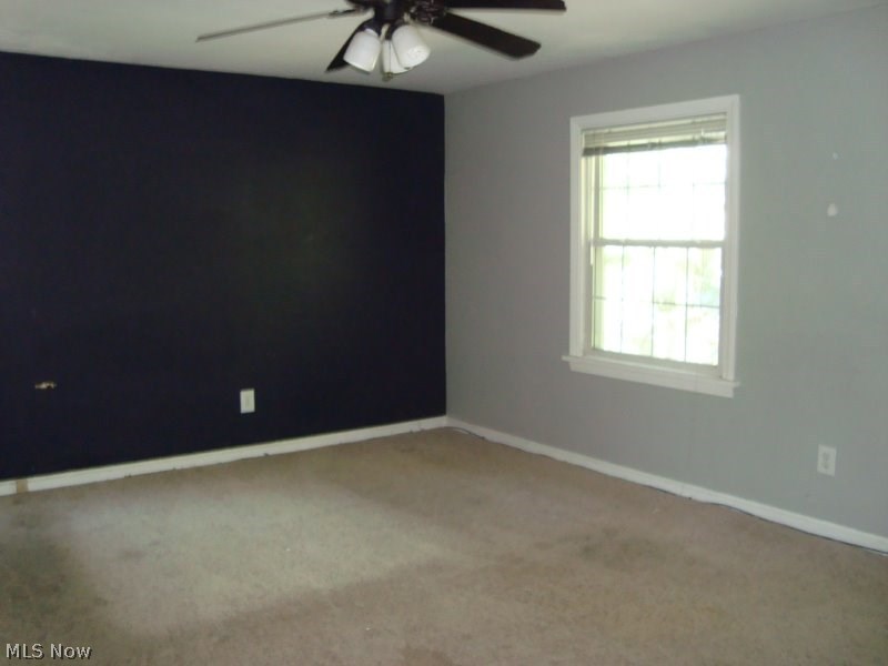 1329 Winston Road Cleveland, OH 44121 - Photo 11 of 21