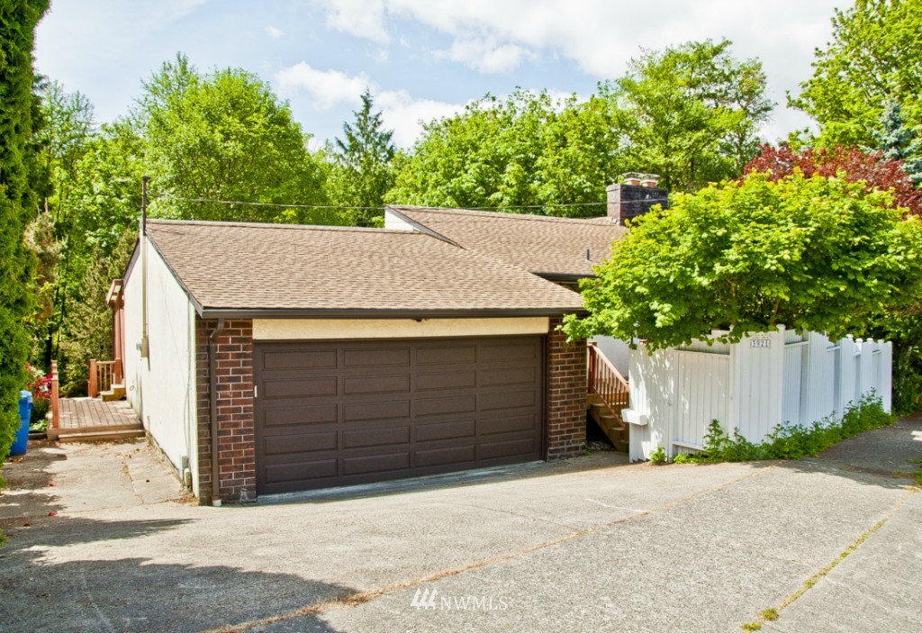 3921 Southwest Barton Street Seattle, WA 98136 - Photo 22 of 22 Gallery Image 22