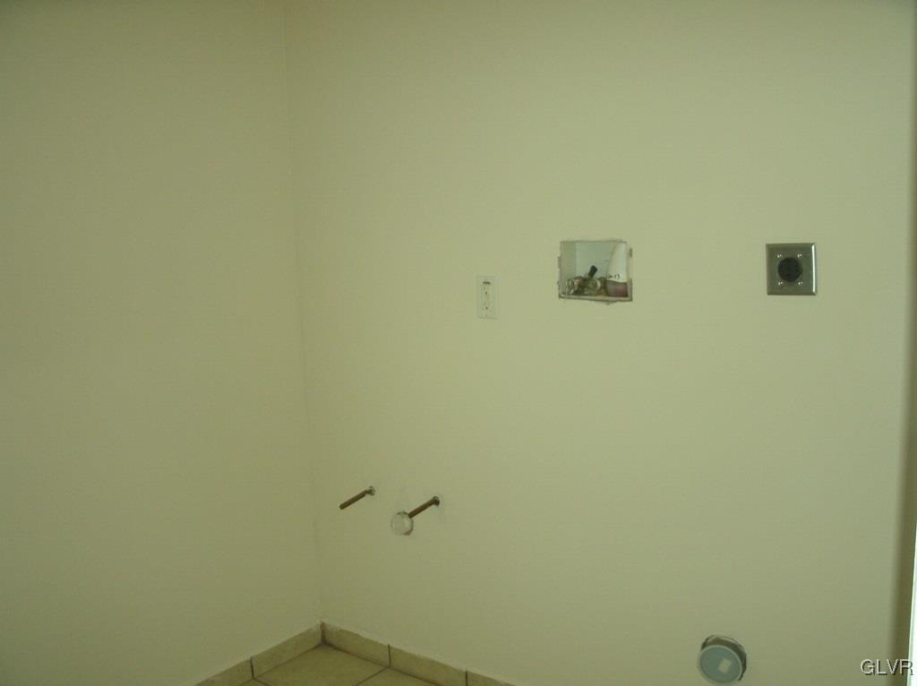 31 Sunset Boulevard Hazleton, PA 18201 - Photo 11 of 14 Gallery Image 11