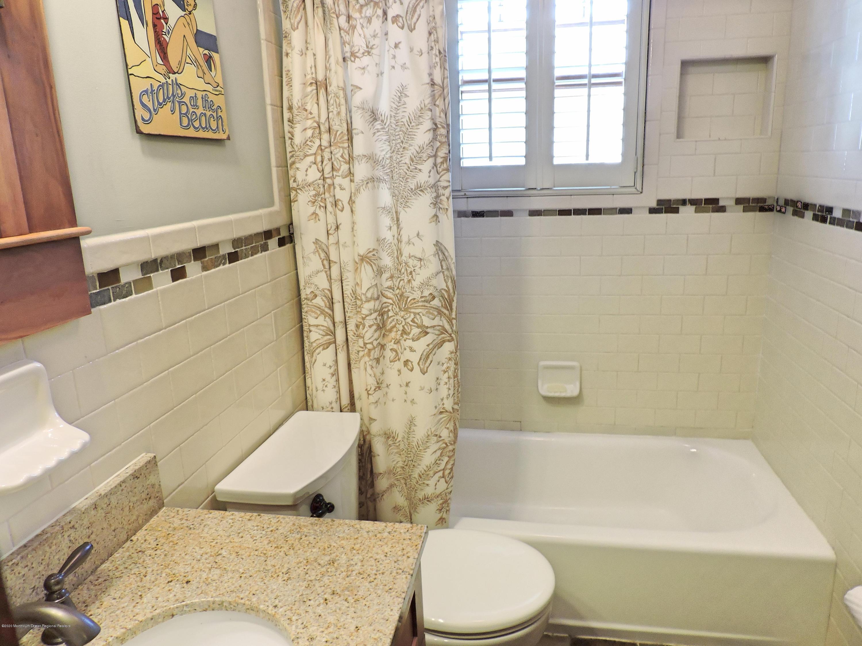 41 East Colony Road Lavallette, NJ 08735 - Photo 18 of 23 Upstairs Bath