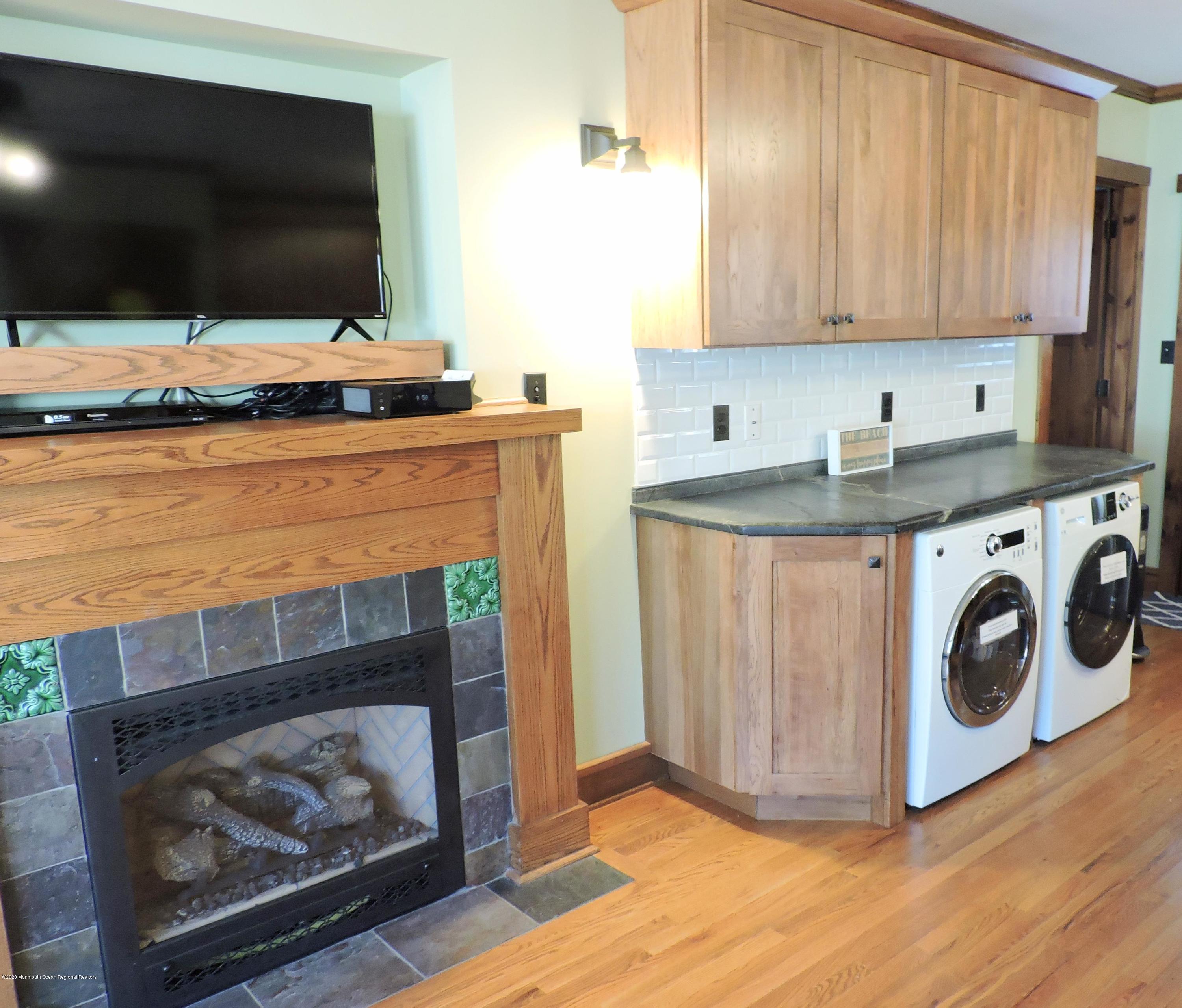 41 East Colony Road Lavallette, NJ 08735 - Photo 6 of 23 Washer/Dryer