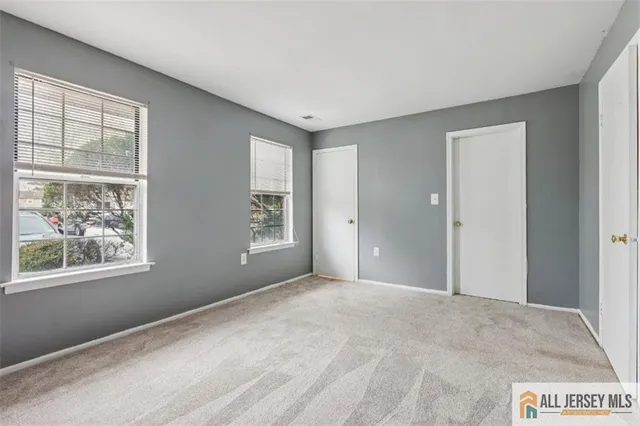 $389,000 | 15 Lindsey Circle, Unit 15, Old Bridge, NJ 08857