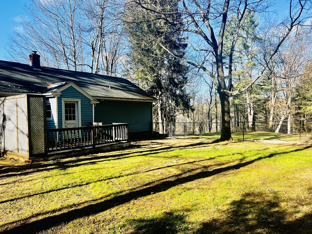 26 Hastings Road Spencer, MA 01562 - Photo 20 of 35 Gallery Image 20