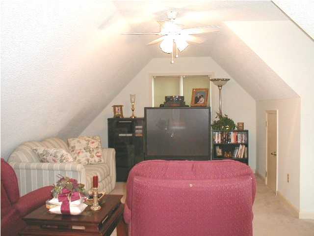 2511 Standifer Oaks Road, Unit 10 Chattanooga, TN 37421 - Photo 4 of 8 Additional Photo