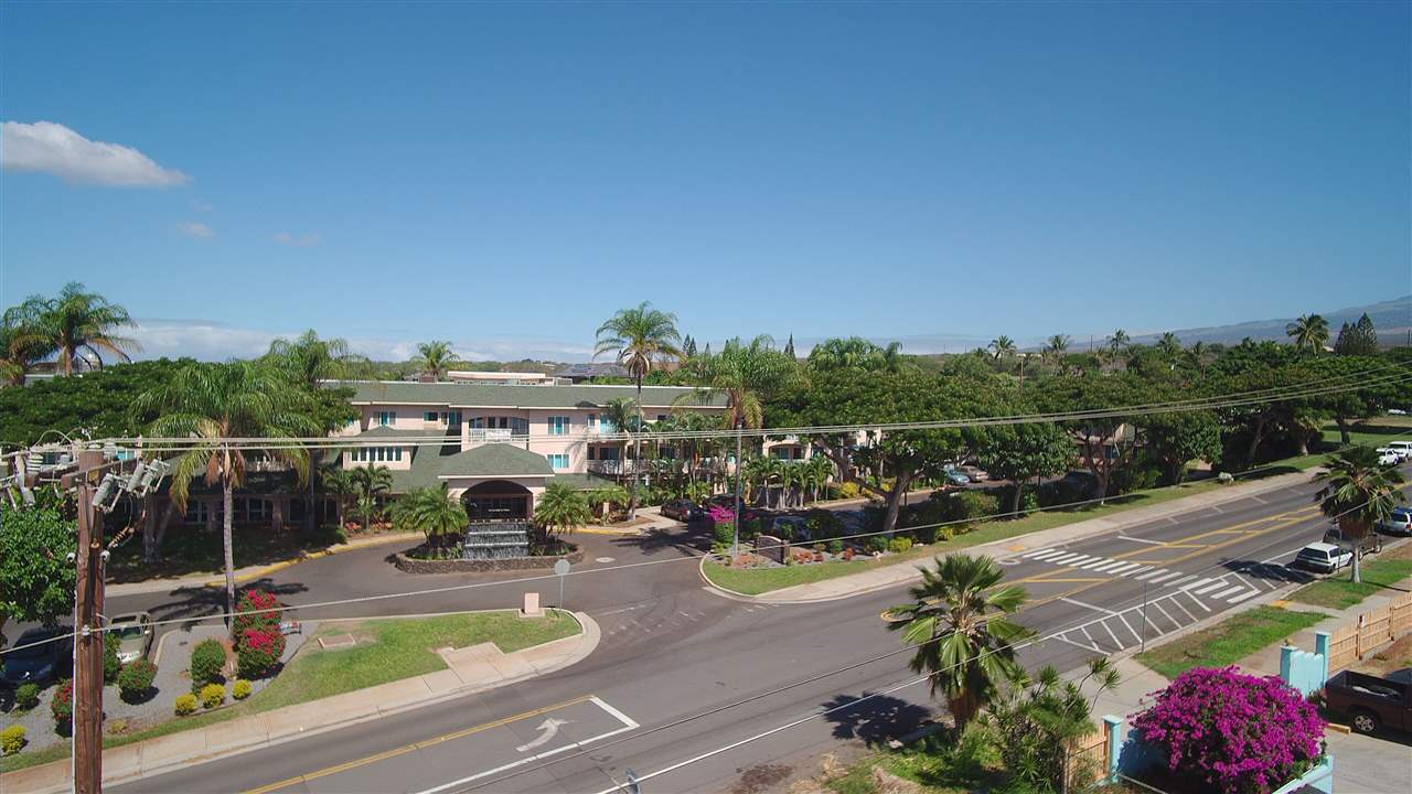82 Kanani Road Kihei, HI 96753 - Photo 11 of 20 a view of a swimming pool with a patio