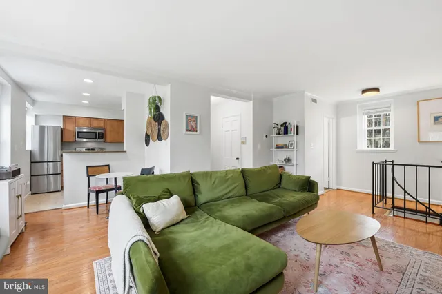 $475,000 | 3420 38th Street Northwest, Unit B416, Washington, DC 20016