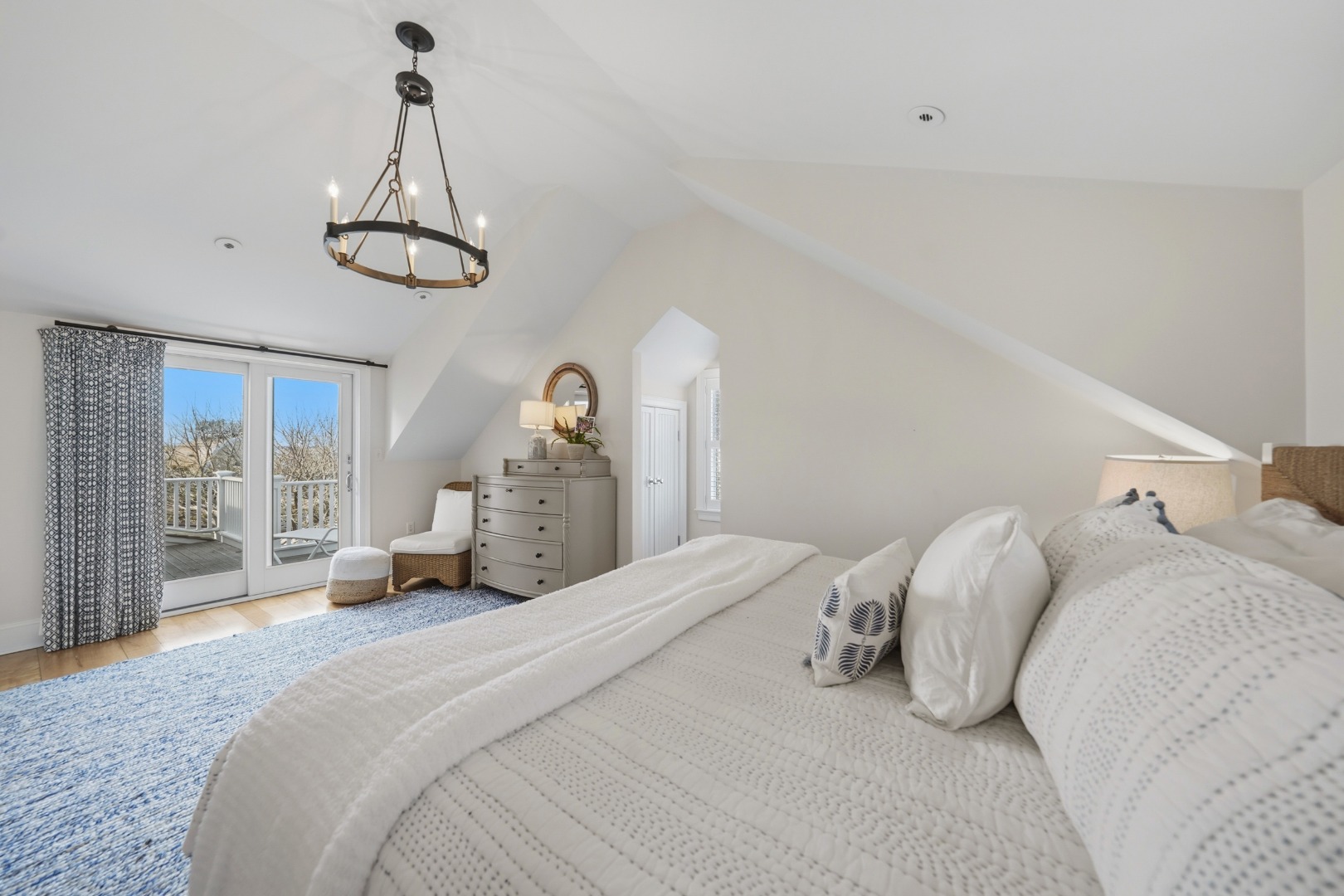 6 Sandwich Road Nantucket, MA 02554 - Photo 23 of 43