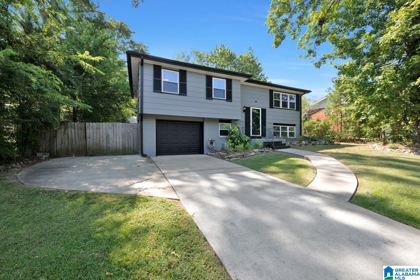 1833 Montclair Road Birmingham, AL 35210 - Photo 3 of 38