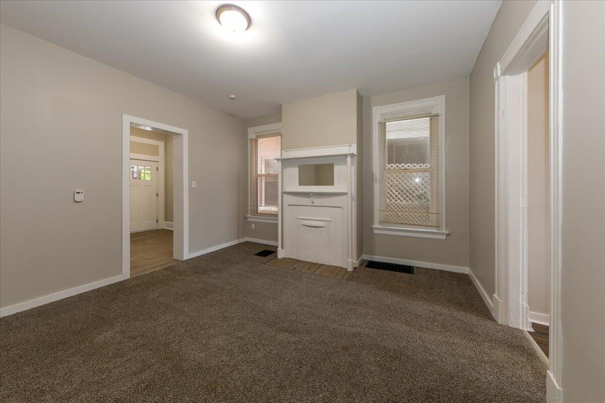 2009 Greenup Street Covington, KY 41014 - Photo 8 of 21