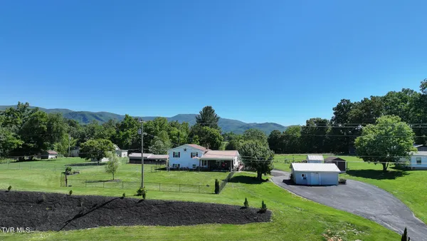 $369,900 | 2735 Highway 107, Chuckey, TN 37641