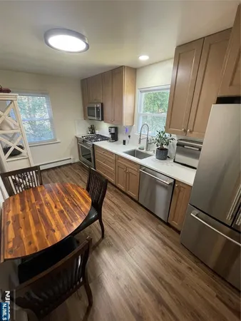 $3,950 | 950 South Plympton Street, New Milford, NJ 07646